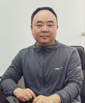 李利彬