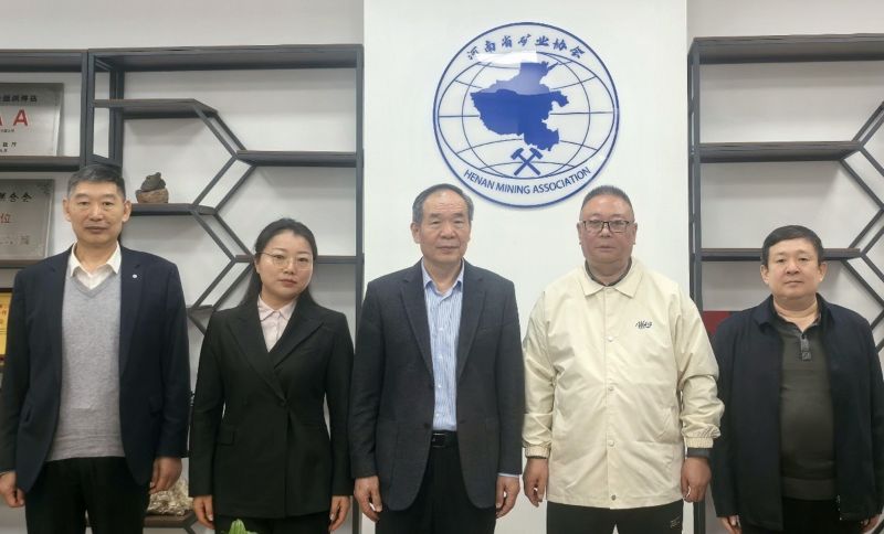 乌兹别克斯坦.jpg